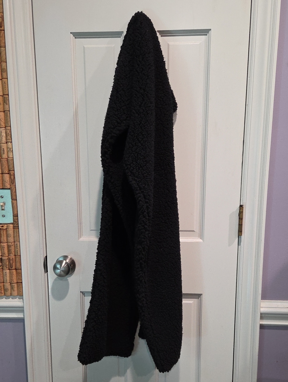 UGG Black Fleece Scarf, 6 Feet Long 10 Inches Wide
